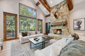 536 Elkhorn Luxury Home by East West Hospitality